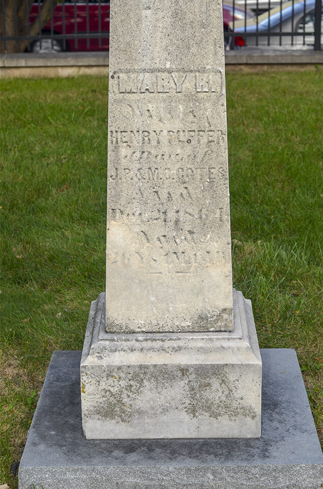 Mary Roxanna Cotes Puffer marker