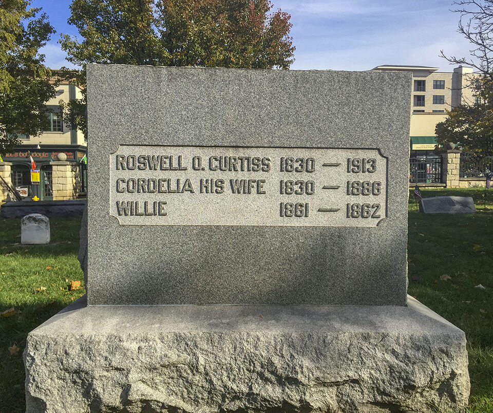 Curtiss Family marker
