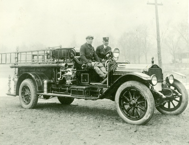 Downers Grove's first motorized fire truck